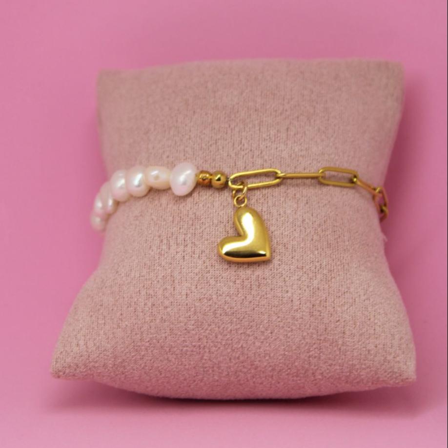 Isabelle bracelets